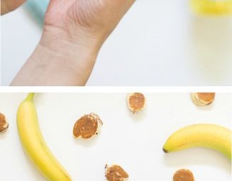 These banana pancakes are a perfect first food for baby! Find out how to make them with this easy recipe.